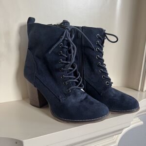 Women's Navy Heel High Ankle Boots Faux Suede Size 8